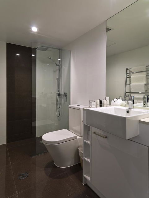 Novotel Surfers Paradise - Accommodation QLD 41
