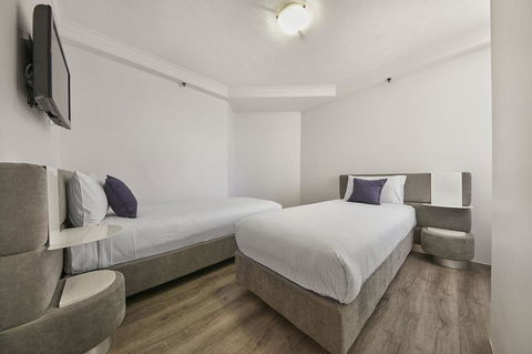 Novotel Surfers Paradise - Accommodation QLD 23
