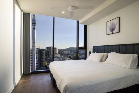 Atlas Apartments By CLLIX - Accommodation QLD 10