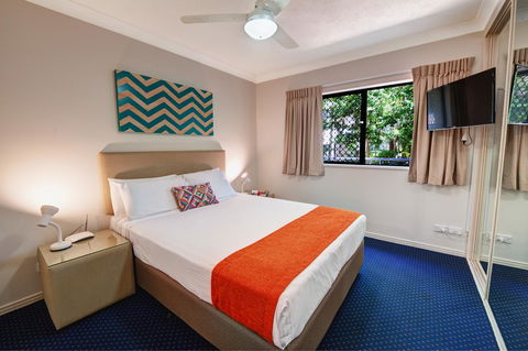 Turtle Beach Resort - Accommodation QLD 15