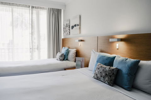 Novotel Cairns Oasis Resort - Accommodation QLD 23