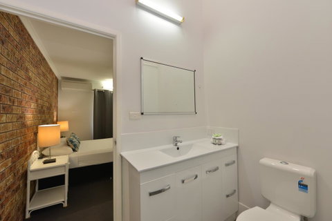 Lychee Tree Holiday Apartments - Accommodation QLD 17