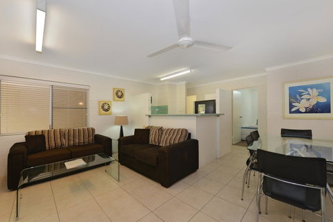 Lychee Tree Holiday Apartments - Accommodation QLD 5
