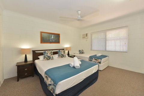 Lychee Tree Holiday Apartments - Accommodation QLD 7