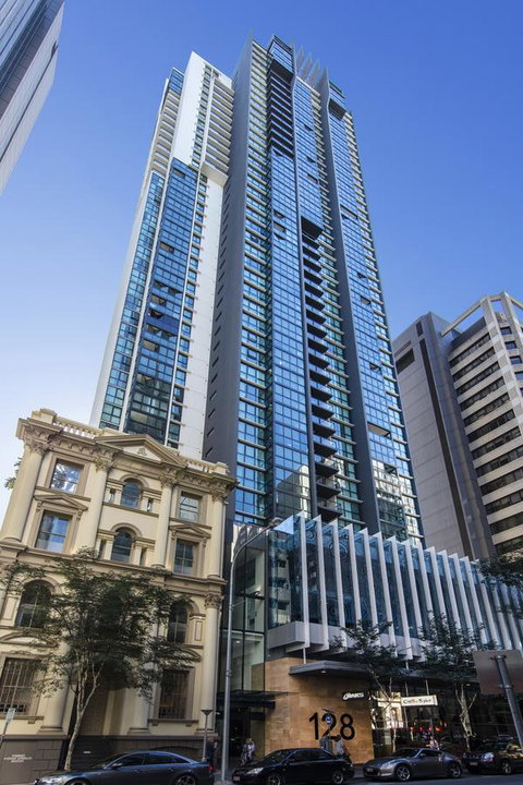 Oaks Brisbane On Charlotte Suites - Accommodation QLD 3