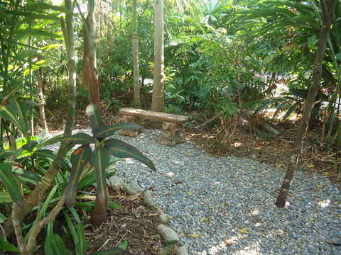 Boutique Bungalows - Accommodation QLD 20