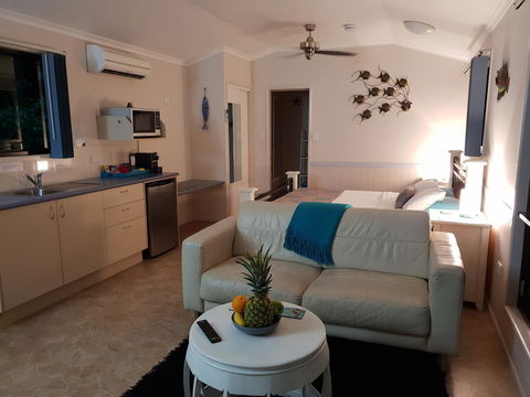 Boutique Bungalows - Accommodation QLD 5