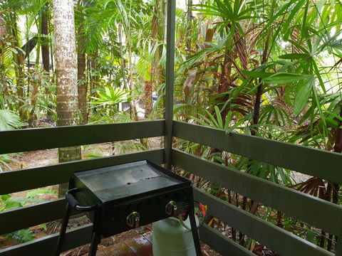 Boutique Bungalows - Accommodation QLD 1