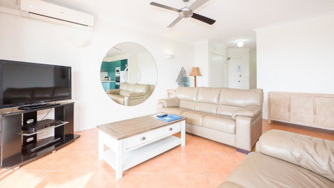 Currumbin Sands On The Beach - Accommodation QLD 14