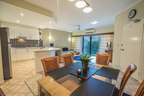 Currumbin Sands On The Beach - Accommodation QLD 21
