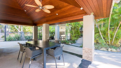 Currumbin Sands On The Beach - Accommodation QLD 30