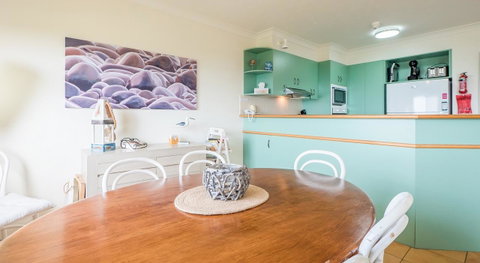 Currumbin Sands On The Beach - Accommodation QLD 18