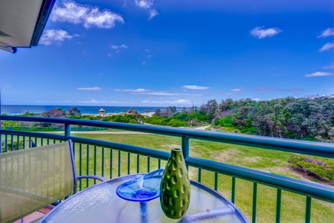 Currumbin Sands On The Beach - Accommodation QLD 2