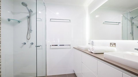 Currumbin Sands On The Beach - Accommodation QLD 25
