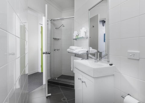 George Williams Hotel - Accommodation QLD 34