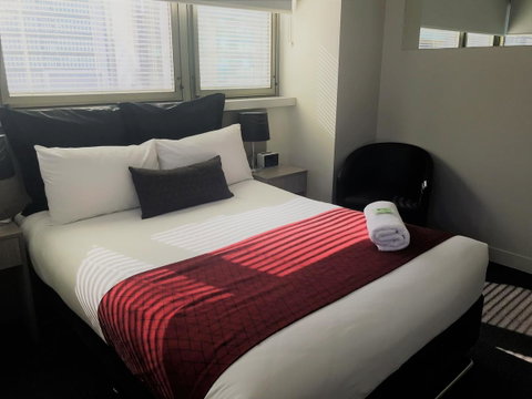 George Williams Hotel - Accommodation QLD 12