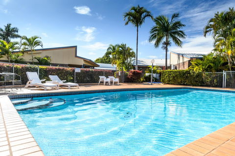 Smart Motels Bert Hinkler - Accommodation QLD 34