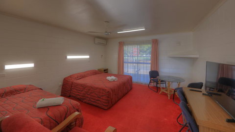 The Park Motel - Accommodation QLD 30