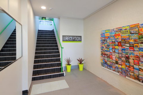 Palm Beach Hotel - Accommodation QLD 27