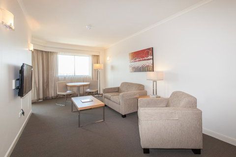 Central Cosmo Apartment Hotel - Accommodation QLD 16