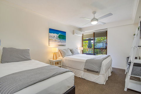 Gemini Court Holiday Apartments - Accommodation QLD 9