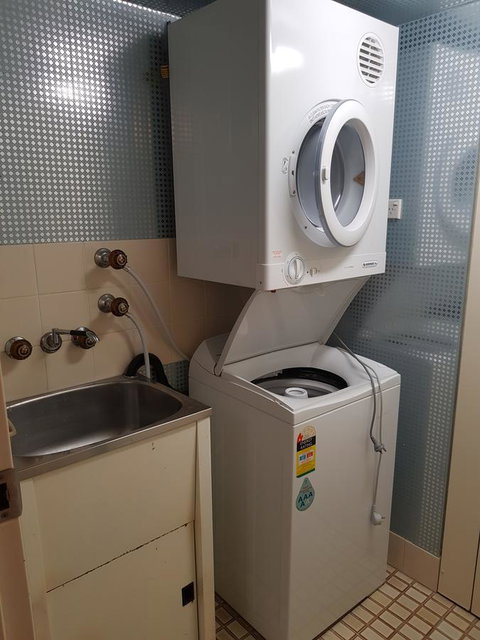 Gemini Court Holiday Apartments - Accommodation QLD 42