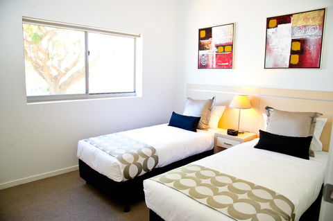 Jacana Apartments - Accommodation QLD 7