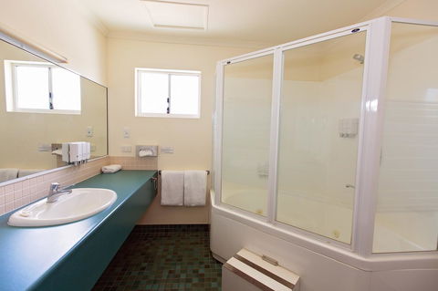 White Lace Motor Inn - Accommodation QLD 14