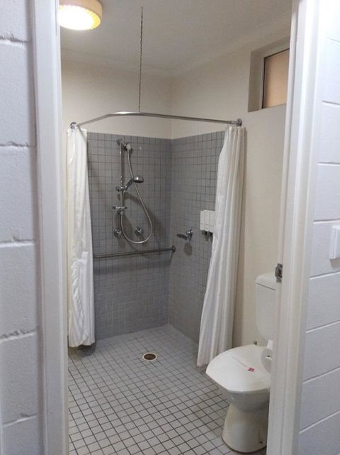 White Lace Motor Inn - Accommodation QLD 3