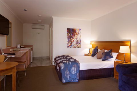 White Lace Motor Inn - Accommodation QLD 24
