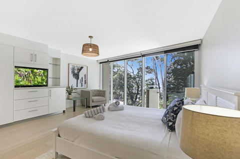 Little Cove Court - Accommodation QLD 11