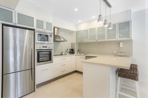 Little Cove Court - Accommodation QLD 3