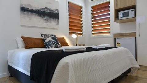 Blue Summit Hideaway - Accommodation QLD 44