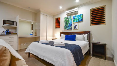 Blue Summit Hideaway - Accommodation QLD 16