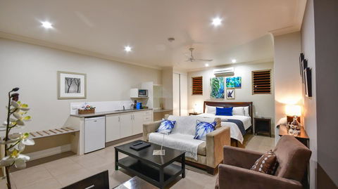 Blue Summit Hideaway - Accommodation QLD 15