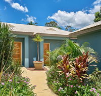 Blue Summit Hideaway - Accommodation QLD