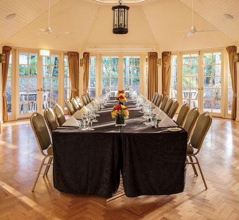 InterContinental Sanctuary Cove Resort, An IHG Hotel - Accommodation QLD 16