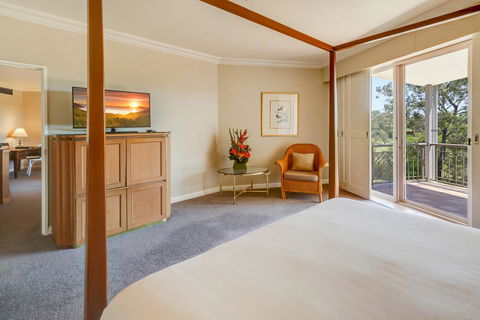 InterContinental Sanctuary Cove Resort, An IHG Hotel - Accommodation QLD 34