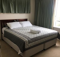Burleigh Beach Tower - Accommodation QLD