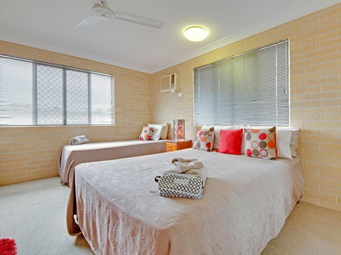 Murray Street Apartments - Accommodation QLD 8
