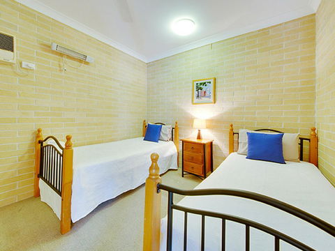 Murray Street Apartments - Accommodation QLD 19