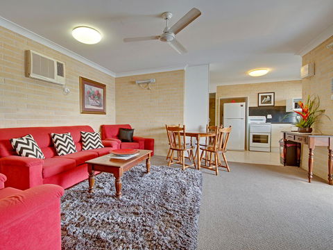 Murray Street Apartments - Accommodation QLD 11