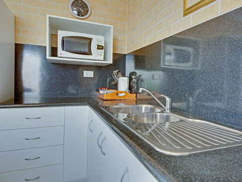 Murray Street Apartments - Accommodation QLD 26