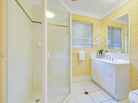 Murray Street Apartments - Accommodation QLD 13