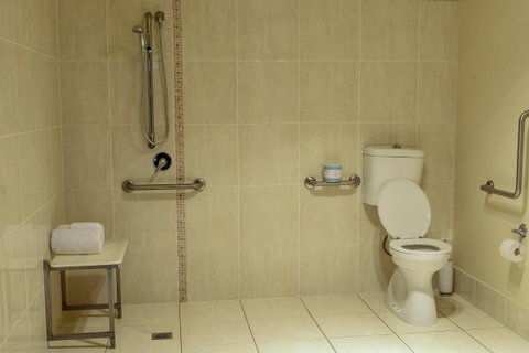 Atricom - Accommodation QLD 3
