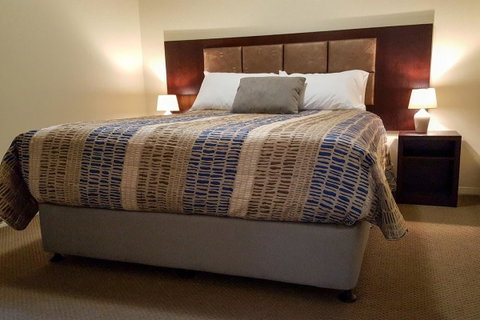 Atricom - Accommodation QLD 4
