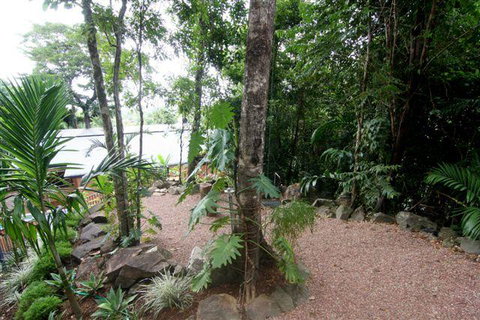 Cairns Rainforest Retreat - Accommodation QLD 10
