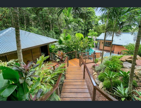 Cairns Rainforest Retreat - Accommodation QLD 7