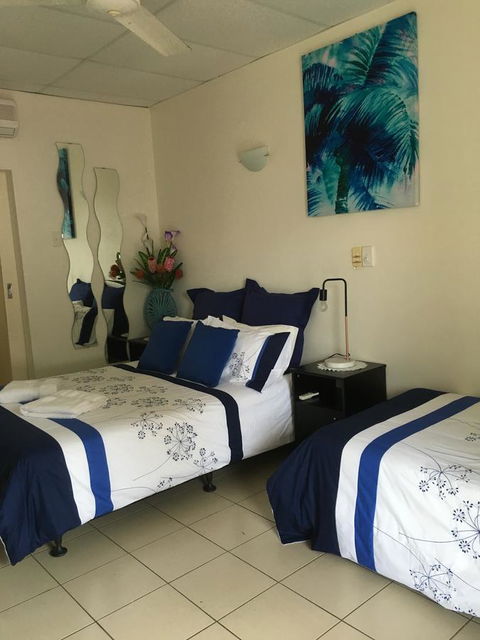 Black Marlin Motel - Accommodation QLD 0