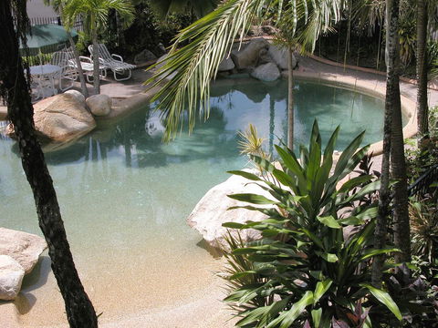 Cairns Queenslander Hotel & Apartments - Accommodation QLD 13
